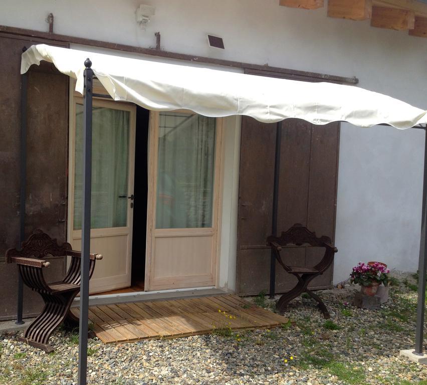 B&B Al Giardino Dei Mandorli Prasco Стая снимка