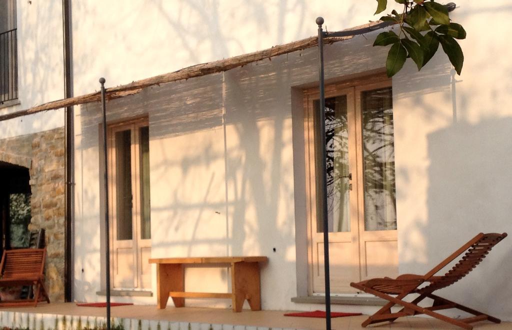 B&B Al Giardino Dei Mandorli Prasco Стая снимка