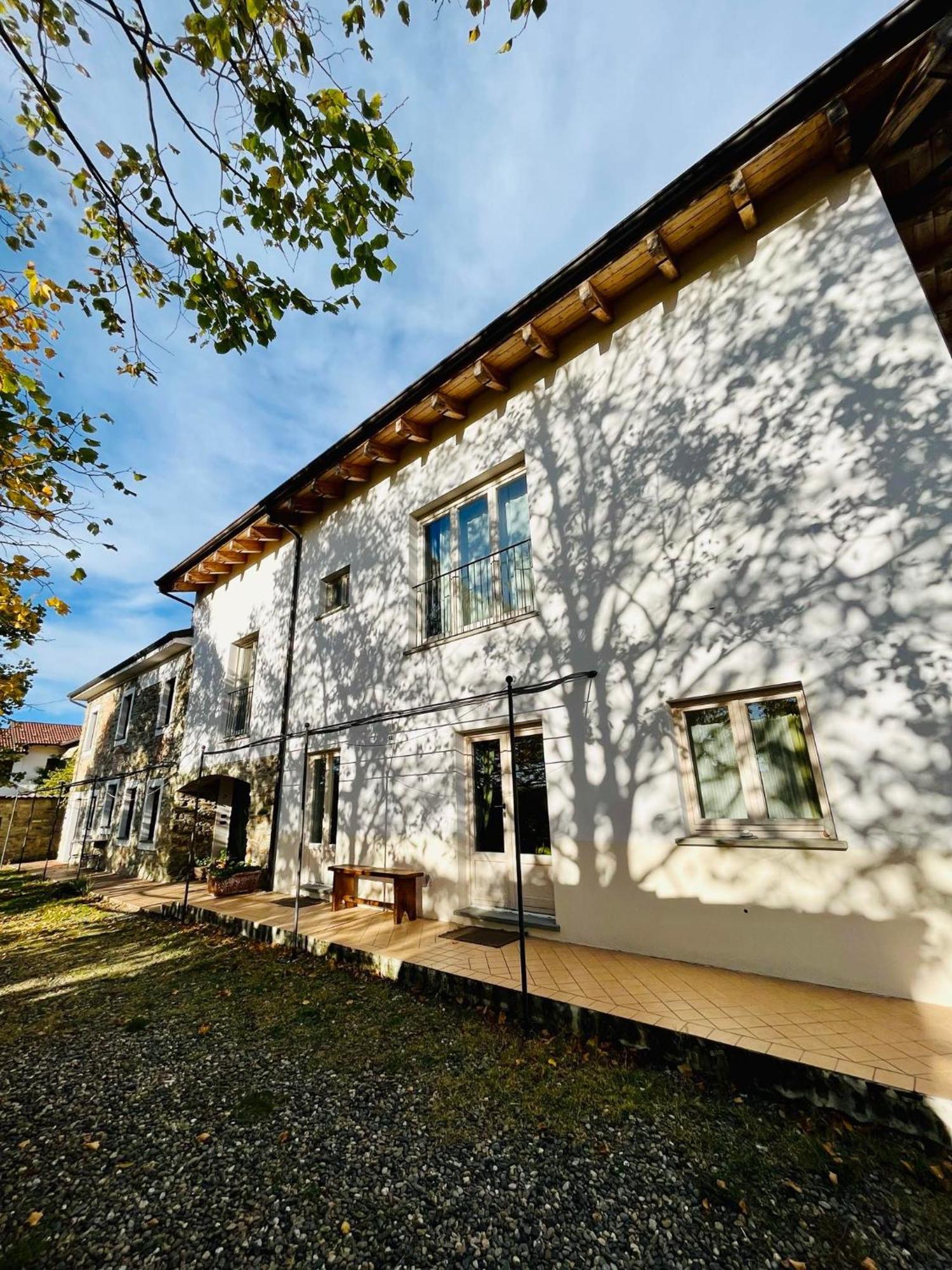 B&B Al Giardino Dei Mandorli Prasco Екстериор снимка