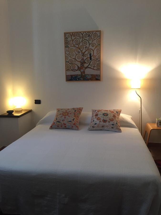 B&B Al Giardino Dei Mandorli Prasco Екстериор снимка